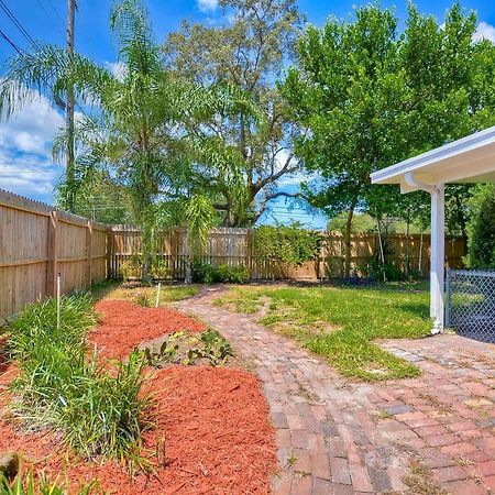 Spacious 5 Bedrooms 3 Bathrooms Family-Friendly Home With Heated Salt Pool Clearwater Exterior foto